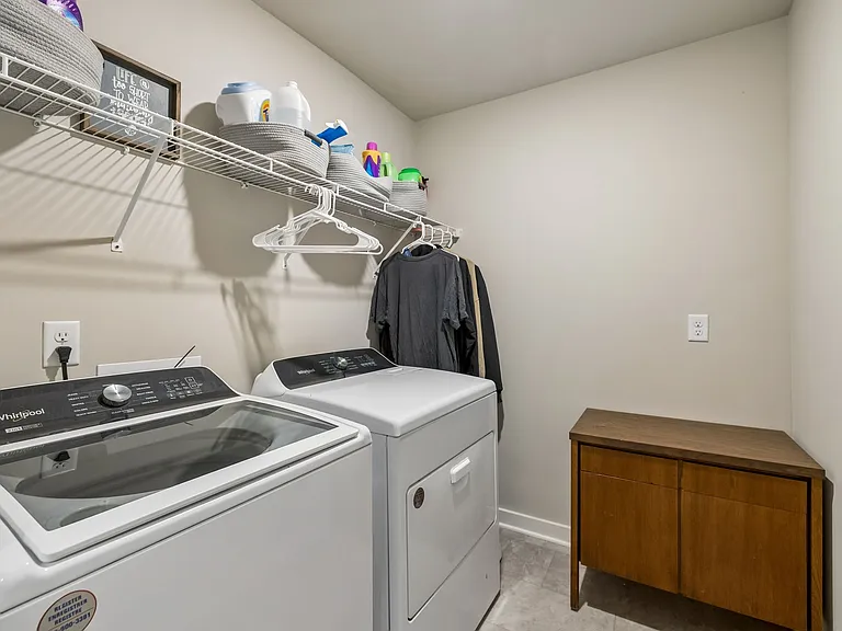 4607 Sardius Dr — Photo 15