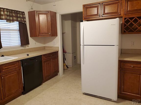 5th image of 1209 Horseshoe Dr