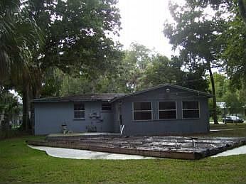 3rd image of 601 S Seneca Blvd