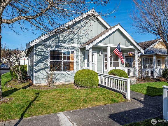5th image of 161 W Whidbey Avenue #21