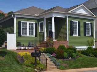 204 Leucothoe Ln, Asheville, NC 28803