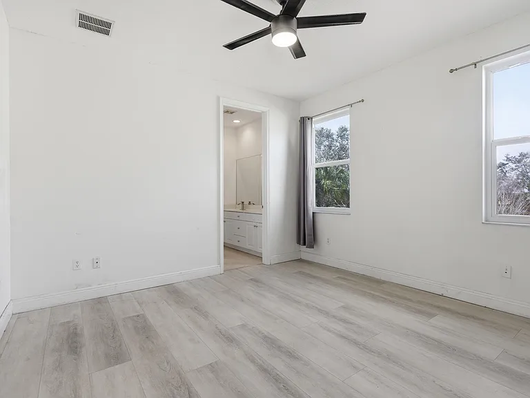 11585 SW Fieldstone Way — Photo 39