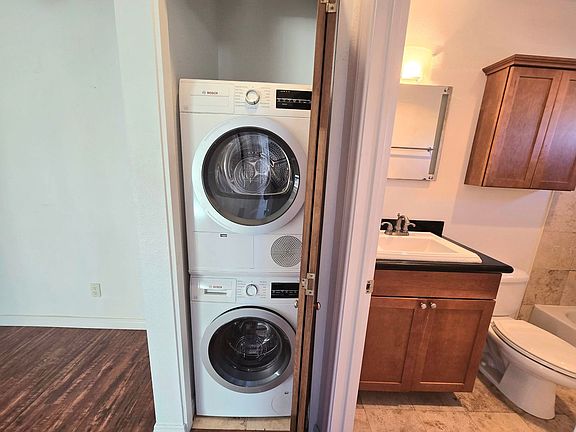 5th image of 4519 North Ave Unit 6