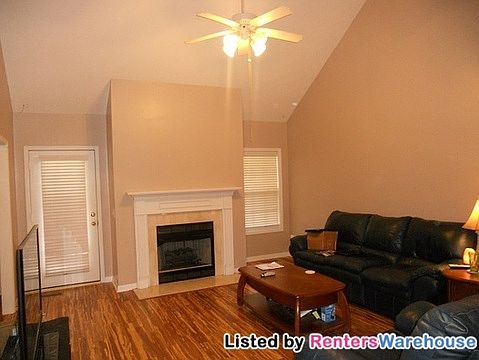 3rd image of 417 Remington Ave