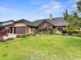 3011 Fernwood Dr, Lodi, CA 95242