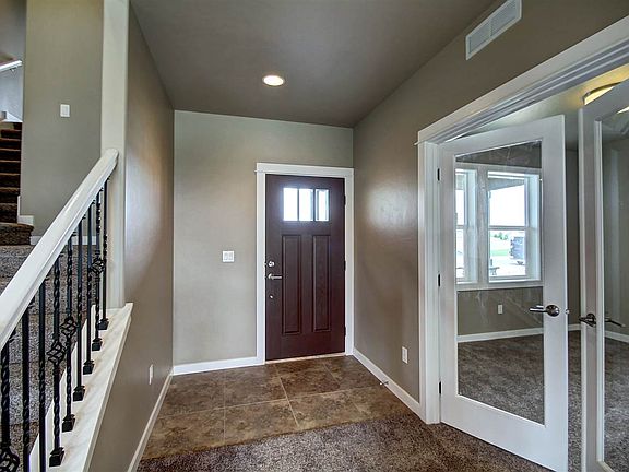2nd image of 4200 S Highcliff Ave