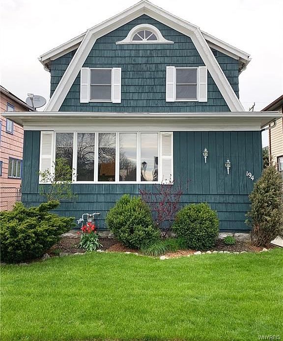 1st image of 194 Taunton Pl