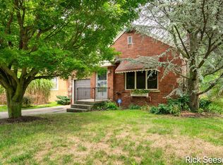 2344 Madison Ave SE, Grand Rapids, MI 49507