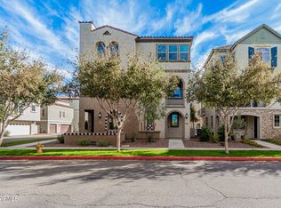 2738 S Harmony Ave, Gilbert, AZ 85295