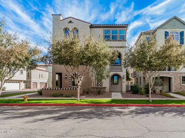 2738 S HARMONY Avenue, Gilbert, AZ 85295