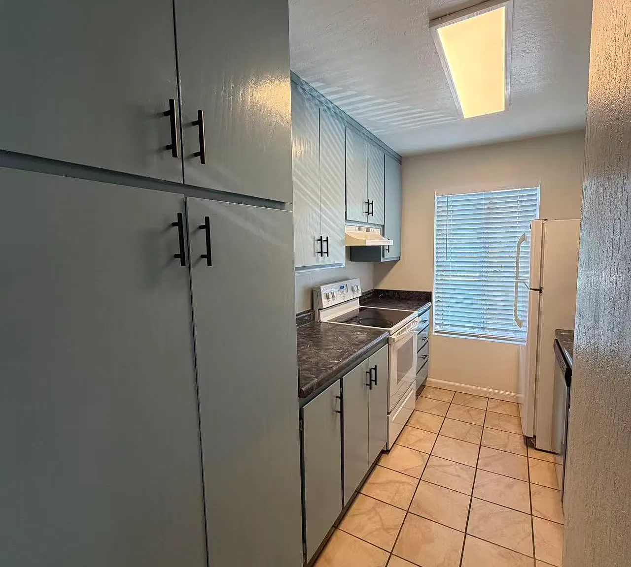1 bed, 644 sqft, $1,850 — Photo 4