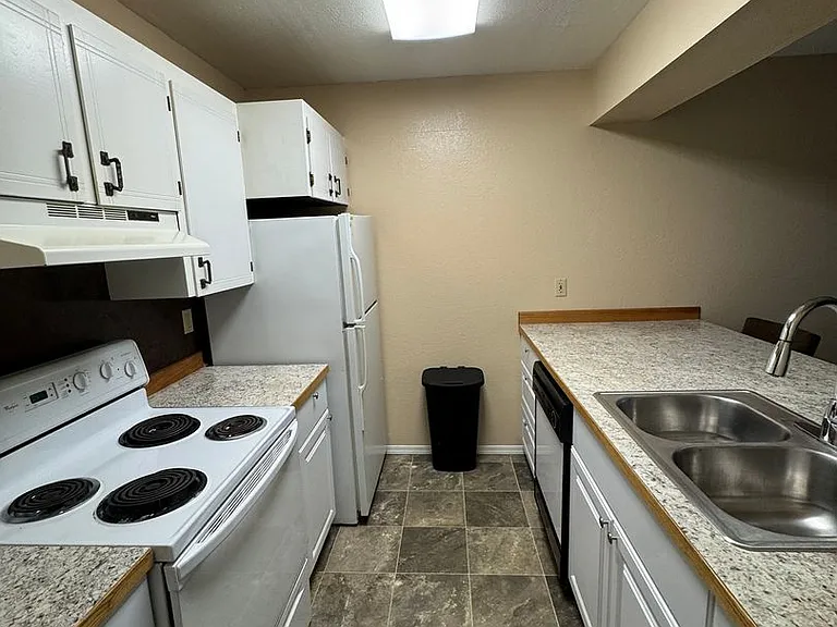 4333 San Ernesto Ave #W307 — Photo 5