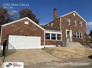 6701 High Cir, Saint Louis, MO