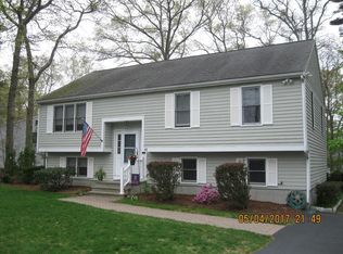 49 Fruit St, Mansfield, MA 02048