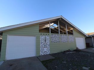 417 Kitty Hawk Rd, Alameda, CA 94501