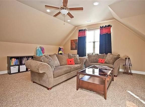 3rd image of 4203 Banbury Dr