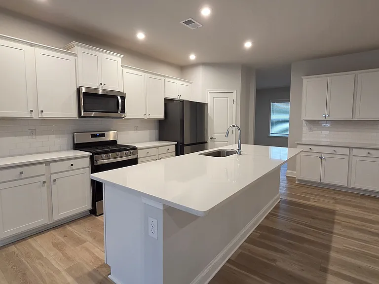 521 Elkwood Ln — Photo 26