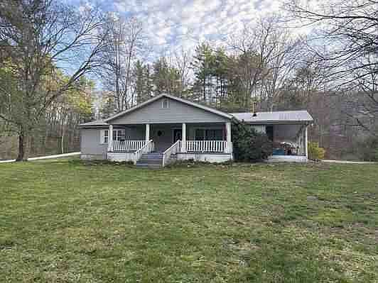2nd image of 566 Hoods Run Rd