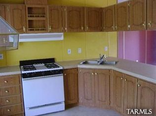 6650 N Desert View Dr, Tucson, AZ 85743