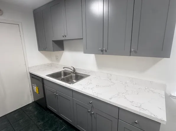 2008 E 21st St #B, Oakland, CA 94606