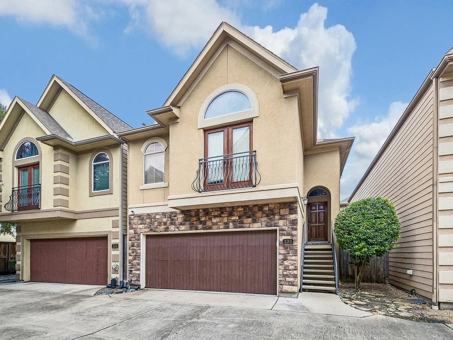 3 bed, 2.5 bath, 1668 sqft, $2,500 — Photo 1