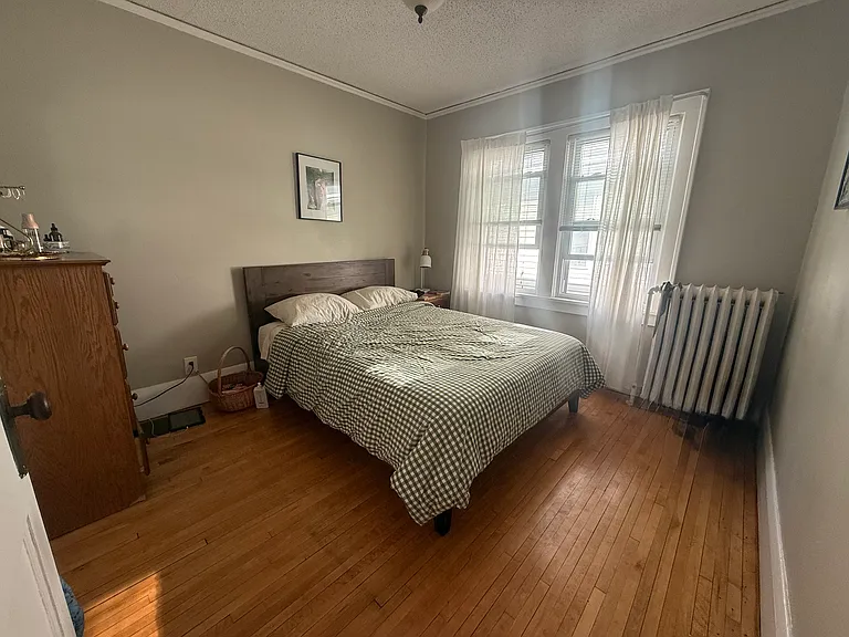 874 Hague Ave #2 — Photo 7