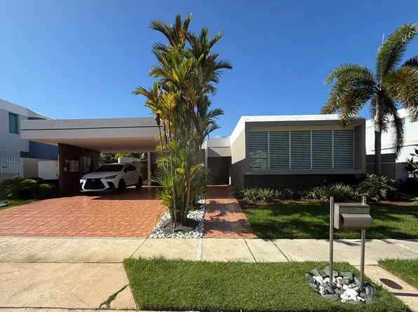 Topacio, Dorado, PR 00646