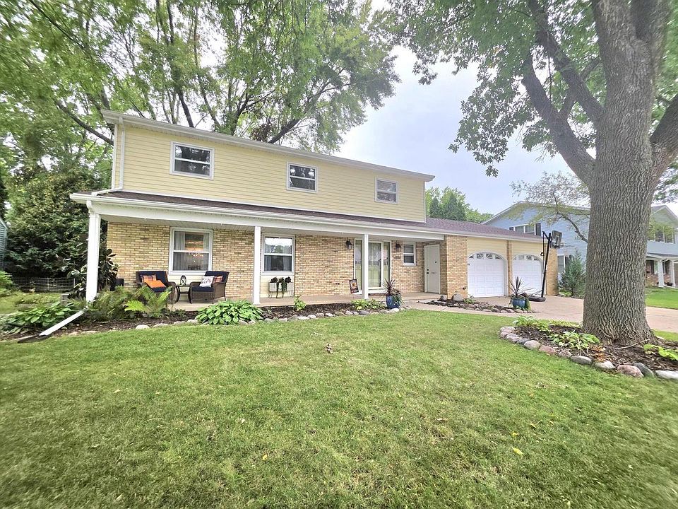 1st image of 566 Riford ROAD