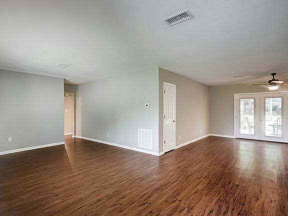 4th image of 9237 N Garden Dr