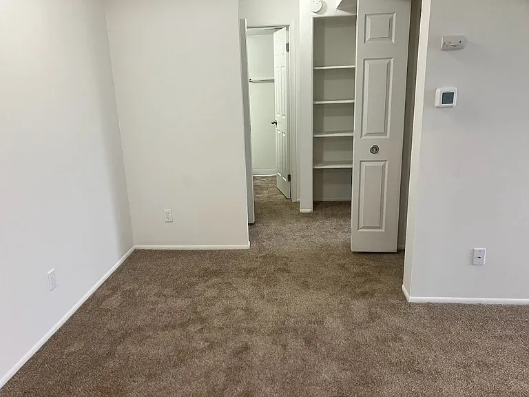 Charter Oaks Apartments — Photo 69