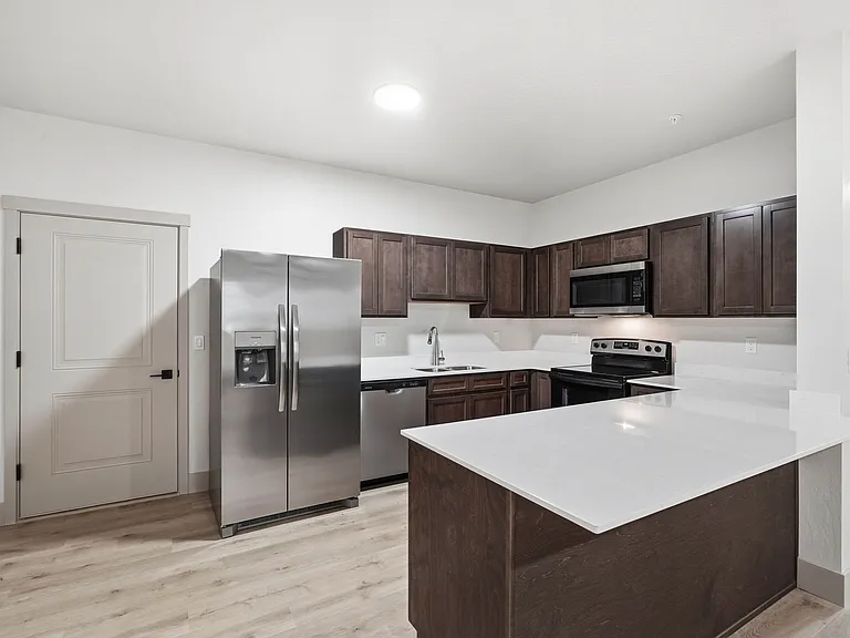 1808 N 15th St #101 — Photo 6
