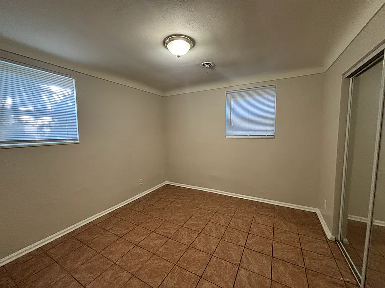2685 Whiteway Rd #2 — Photo 9