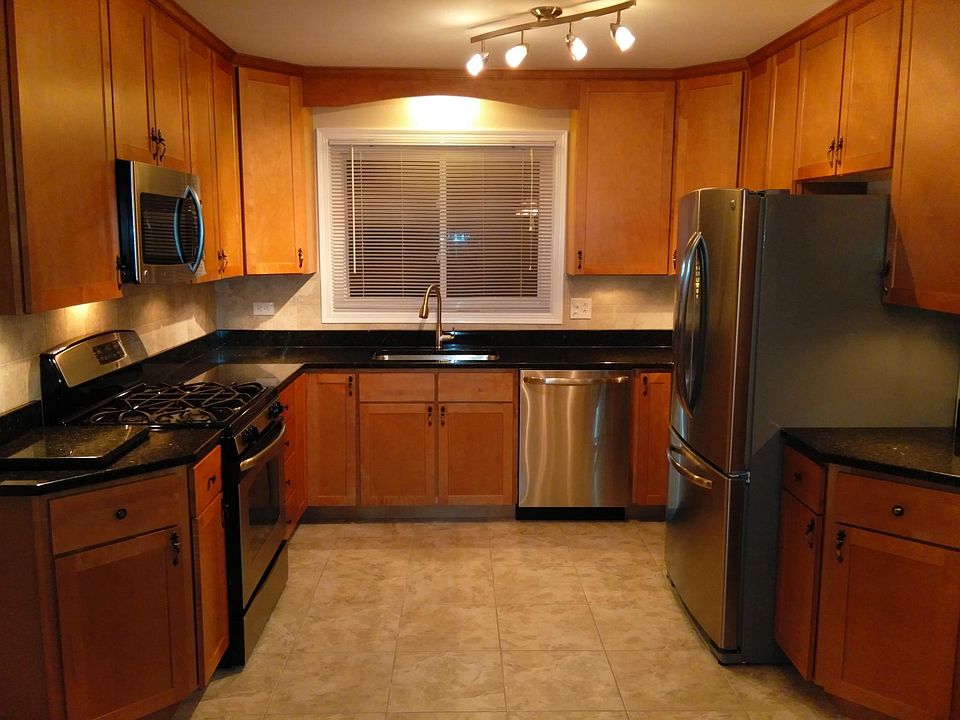 1st image of 547 W Park Ave APT B