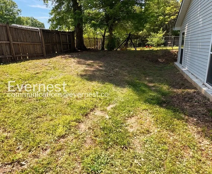 114 Blanton Ave — Photo 18