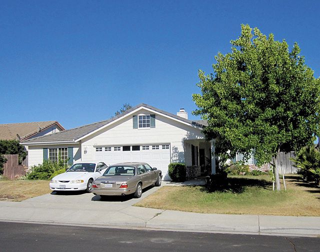 2nd image of 272 Riverview Dr