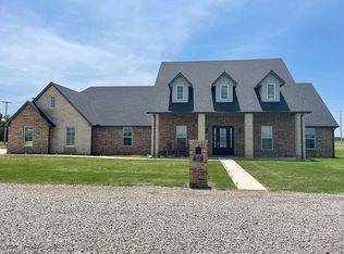 725 W Ash St, Pond Creek, OK 73766