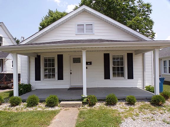 3rd image of 220 Harding St
