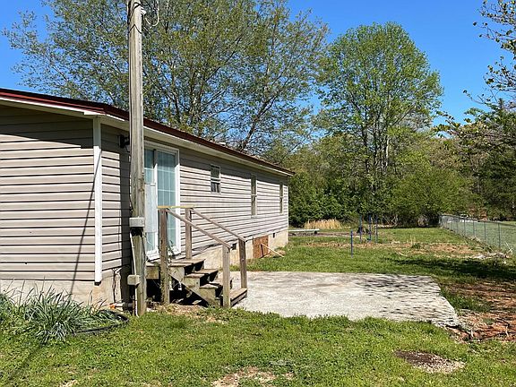 4th image of 144 Eblen Cir
