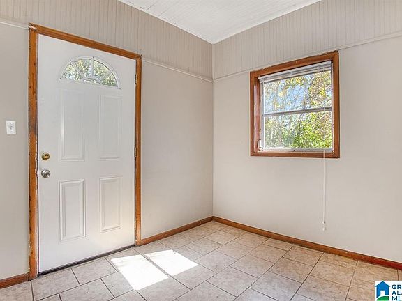 2nd image of 1250 Indiana St