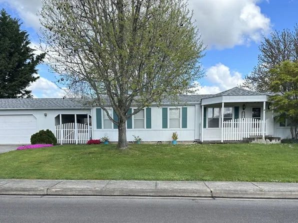 221 Timothy Ave, Winston, OR 97496