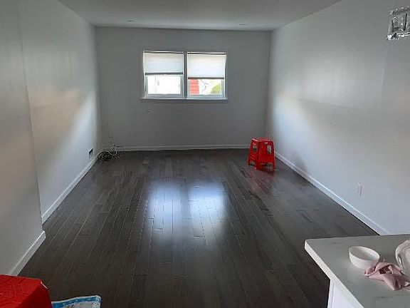 4th image of 197-18 46th Ave Floor 1