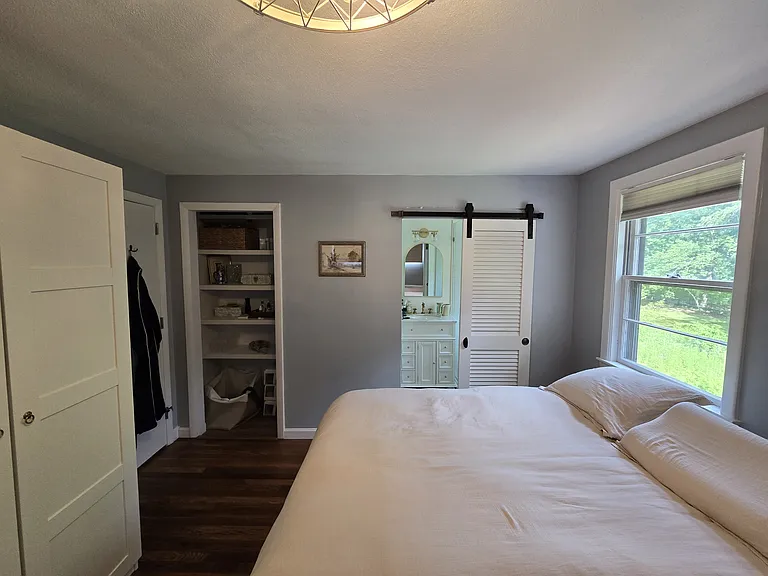 55 Eldred St — Photo 36