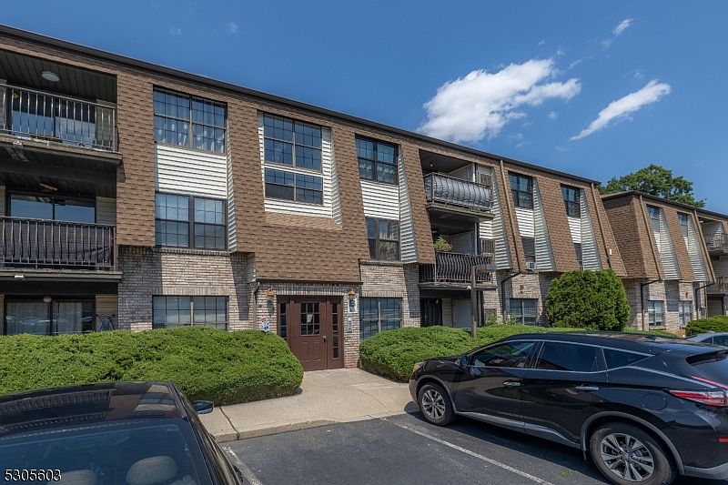 1st image of 660 N Broad St #B11
