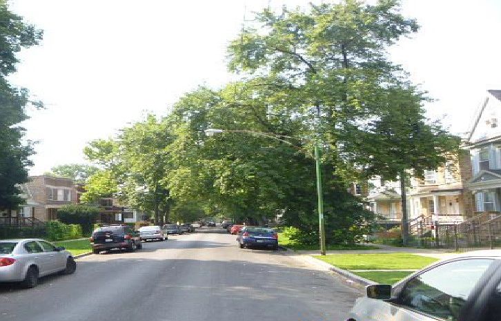 1st image of 952 N Waller Ave