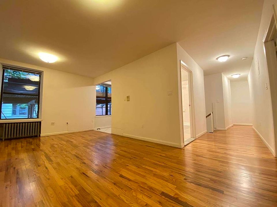 1st image of 310 W 95th St #1A2