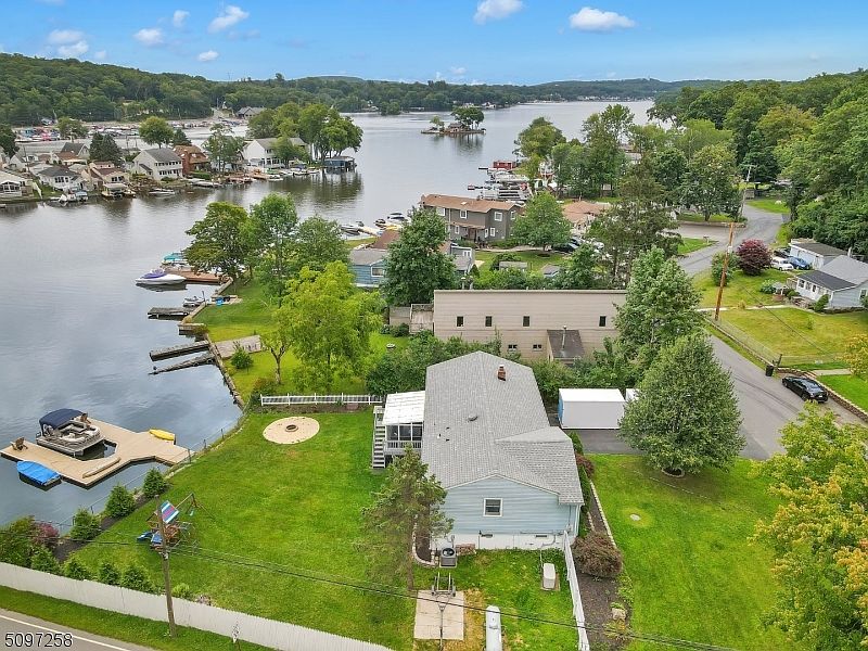 75 Shore Rd, Lake Hopatcong, NJ 07849 Zillow