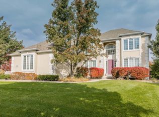 2423 Shaker Ct, Naperville, IL 60564