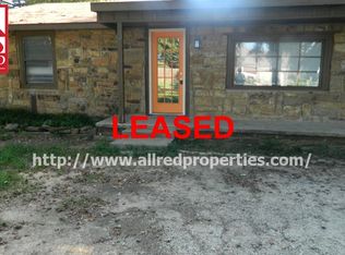 292 N Double Springs Rd, Fayetteville, AR 72704