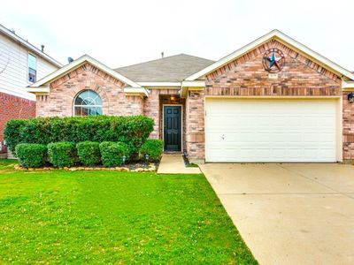517 Pineview Ln, Fort Worth, TX, 76140