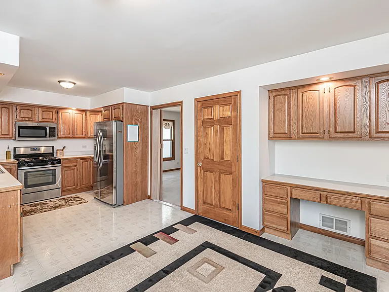 151 Spring Ave — Photo 11
